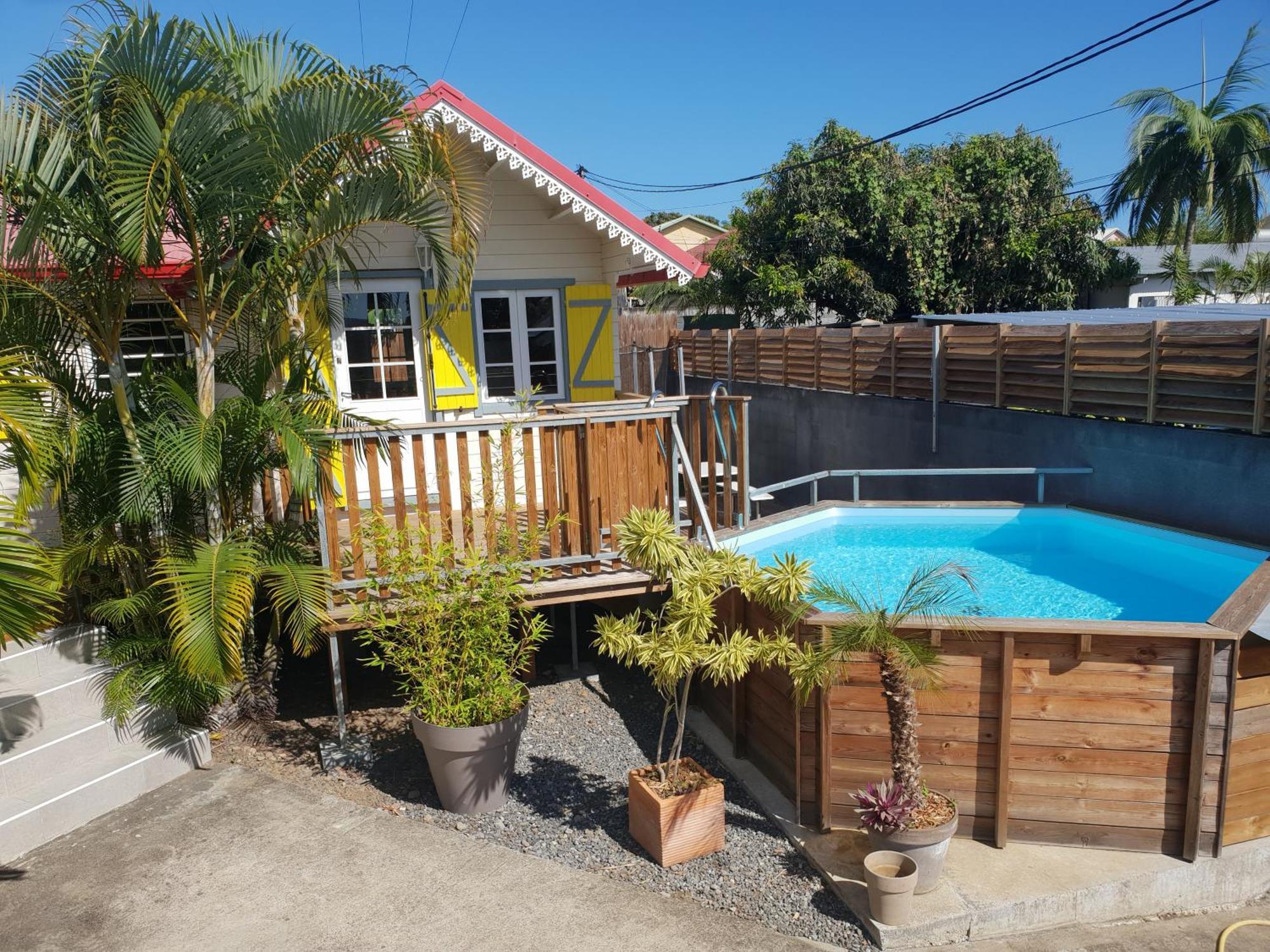 Bungalow Des Papayes Сен-Луи Экстерьер фото
